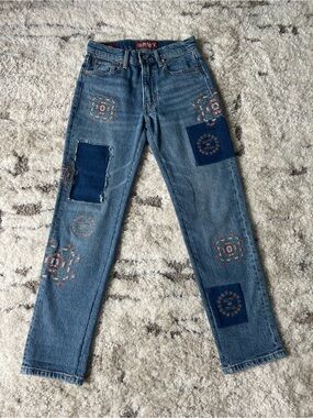 Lucky Brand Boy Midrise Relaxed Straight Fit Jeans, Size 00/24 R.